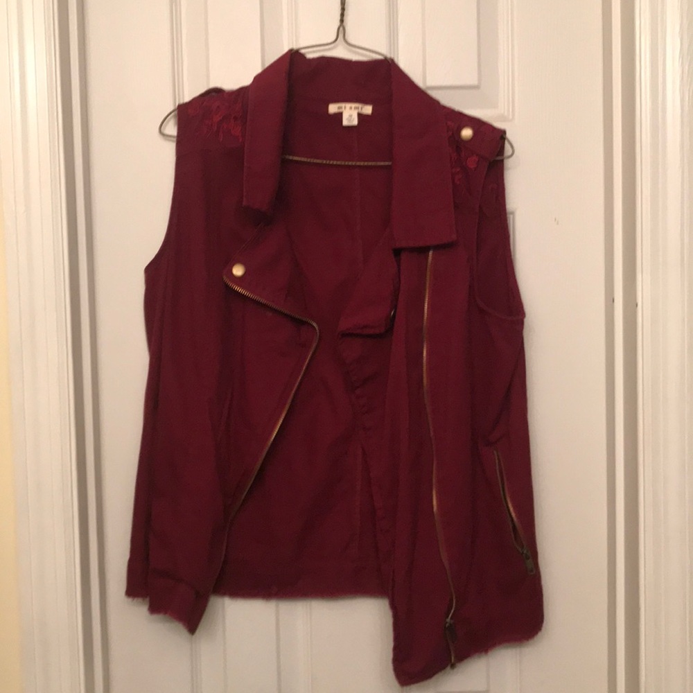 Maroon vest from clothing boutique